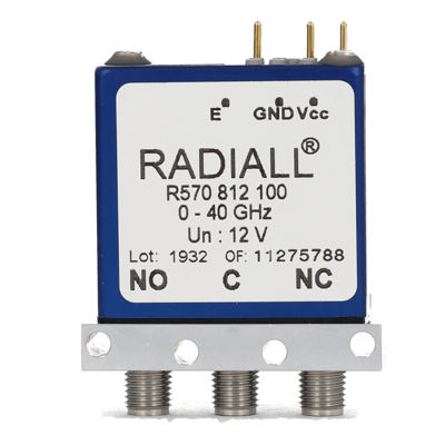 R570322100